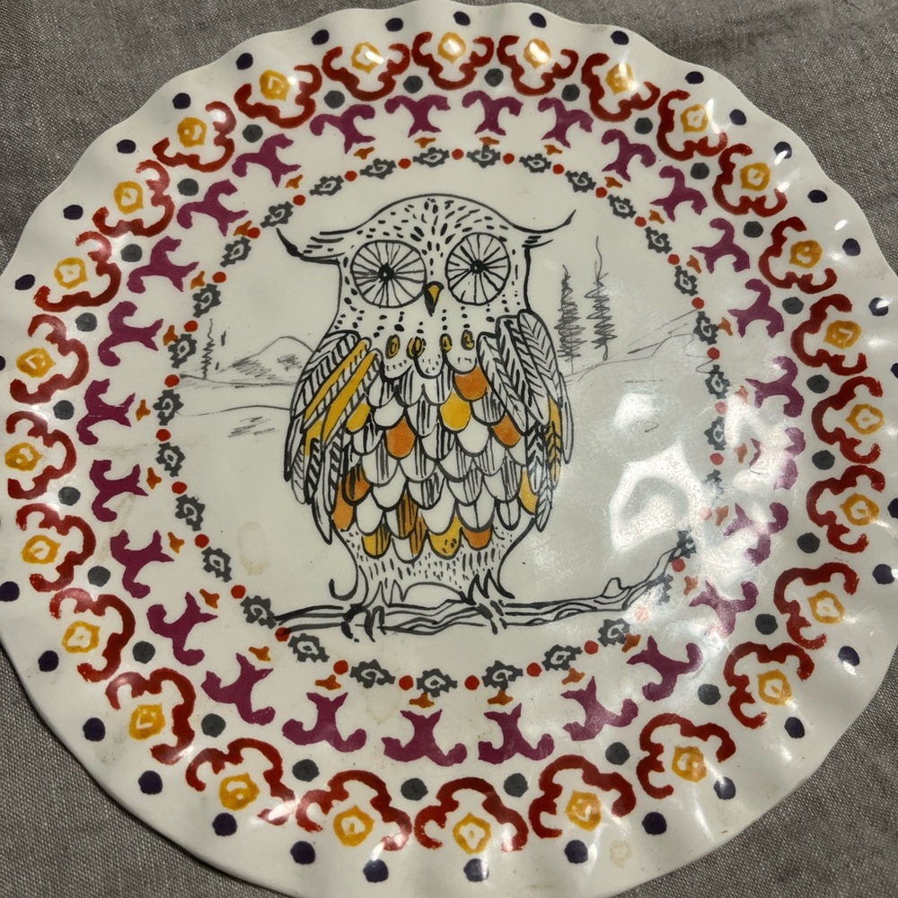 Anthropologie decorative owl plate